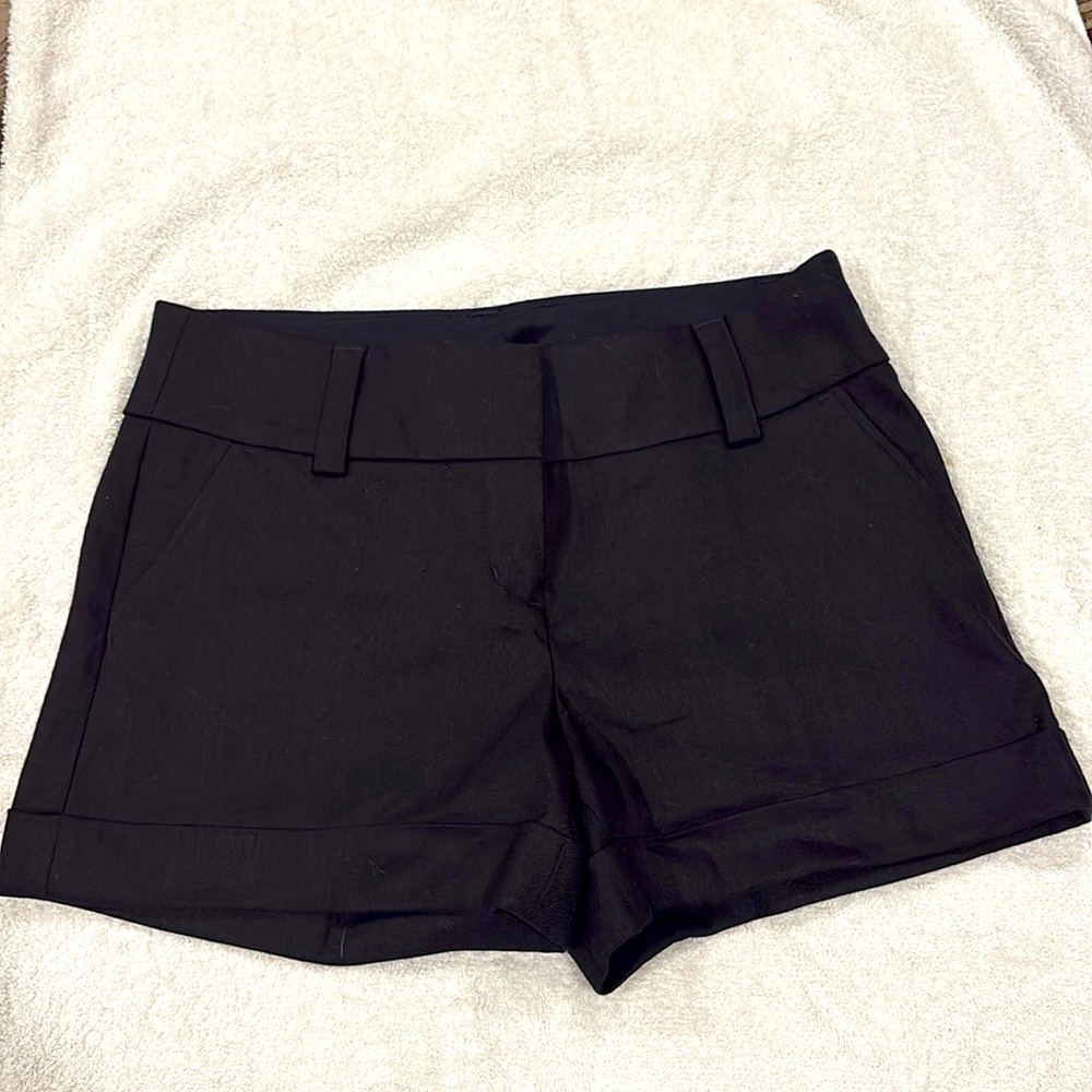 Express Woman Black Shorts